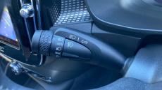 Volvo XC40 2.0 B4P Plus Black Edition 5dr Auto Petrol Estate